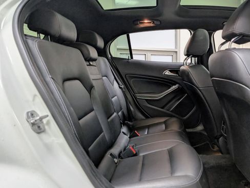 Used 2017 Mercedes-Benz GLA 250 4MATIC image 22