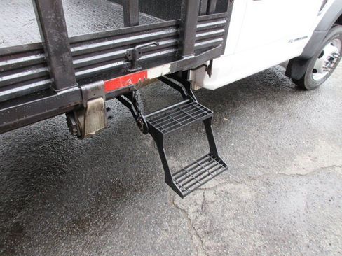 Used 2020 Ford F550 2WD Regular Cab Super Duty image 28