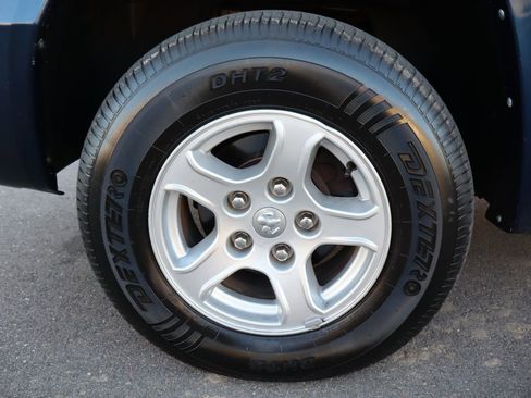 Used 2007 Dodge Dakota SLT image 40