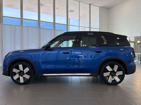 Certified 2026 MINI Cooper Countryman S w/ Comfort Package Max AWD/4WD image 2