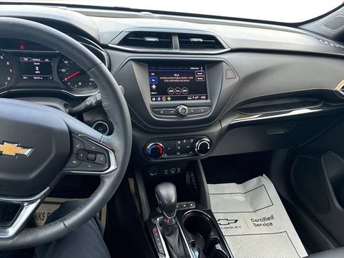 Used 2022 Chevrolet TrailBlazer ACTIV FWD image 9
