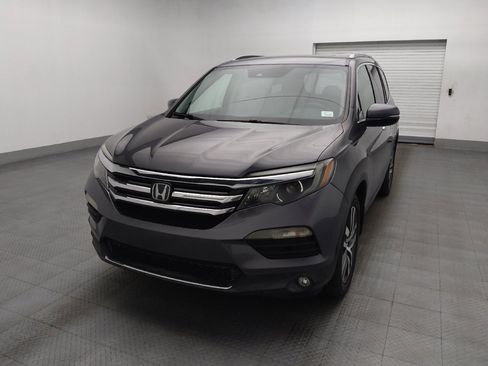 Used 2017 Honda Pilot Touring image 15