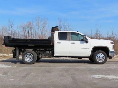 New 2025 Chevrolet Silverado 3500 W/T w/ WT Convenience Package