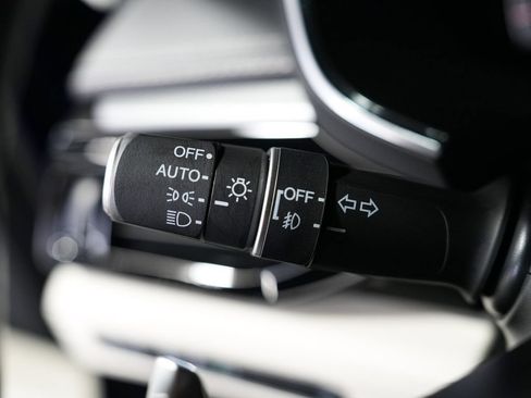 Used 2025 Acura MDX A-Spec AWD/4WD image 25