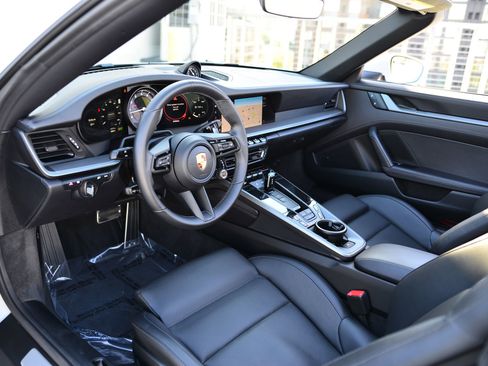 Certified 2024 Porsche 911 Carrera 4S image 4