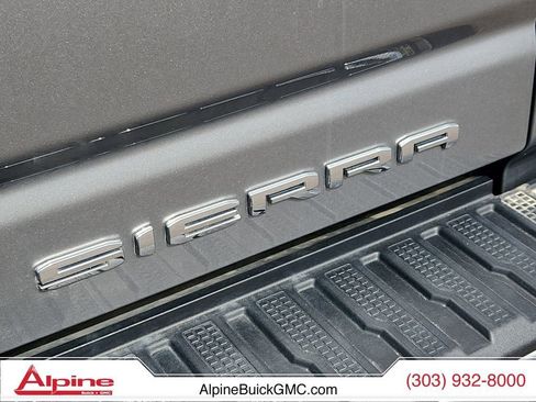 Used 2024 GMC Sierra 2500 Denali Ultimate image 16