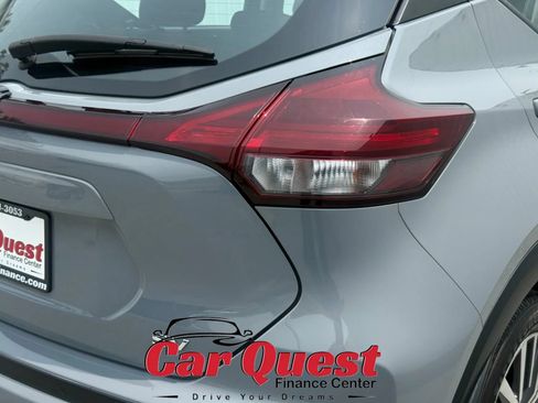 Used 2021 Nissan Kicks SV FWD image 21