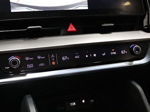 Used 2023 Kia Sportage EX FWD image 29