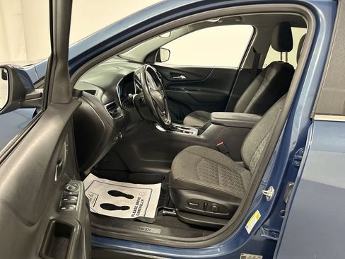 Used 2024 Chevrolet Equinox LT w/ LPO, Floor Liner Package FWD image 9