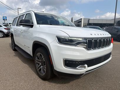 Used 2024 Jeep Wagoneer L Series II w/ Flexible Seating Group