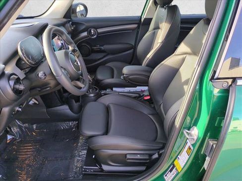 Used 2024 MINI Cooper S image 17