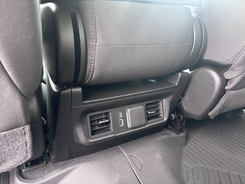 New 2026 Chevrolet Silverado 1500 LT image 32