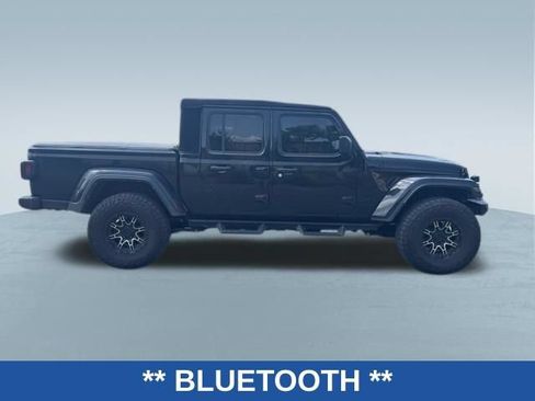 Used 2022 Jeep Gladiator Sport AWD/4WD image 4