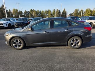 Used 2018 Ford Focus SE w/ SE Appearance Package video 2