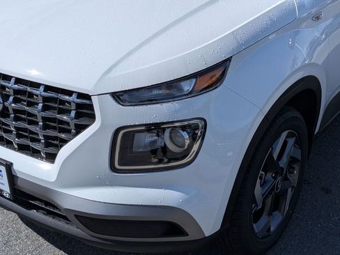 New 2026 Hyundai Venue SEL image 10