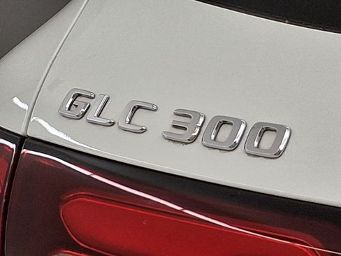 Used 2023 Mercedes-Benz GLC 300 4MATIC image 22