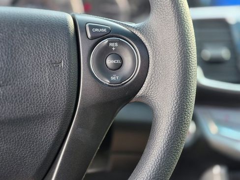 Used 2015 Honda Accord EX image 24