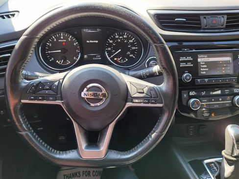 Used 2018 Nissan Rogue Sport SV w/ SV All-Weather Package AWD/4WD image 20