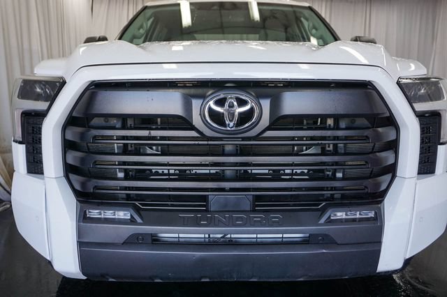 Used 2023 Toyota Tundra SR5 w/ SR5 Convenience Package AWD/4WD image 3