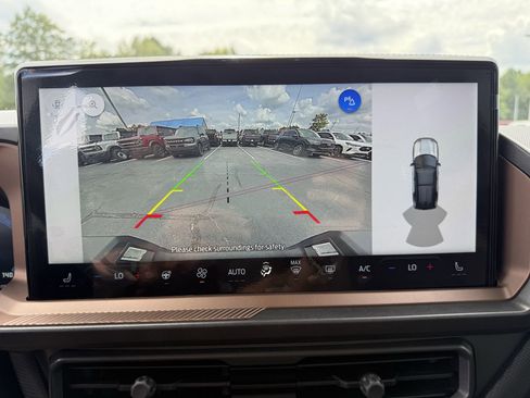 New 2025 Ford Bronco Sport Outer Banks image 3