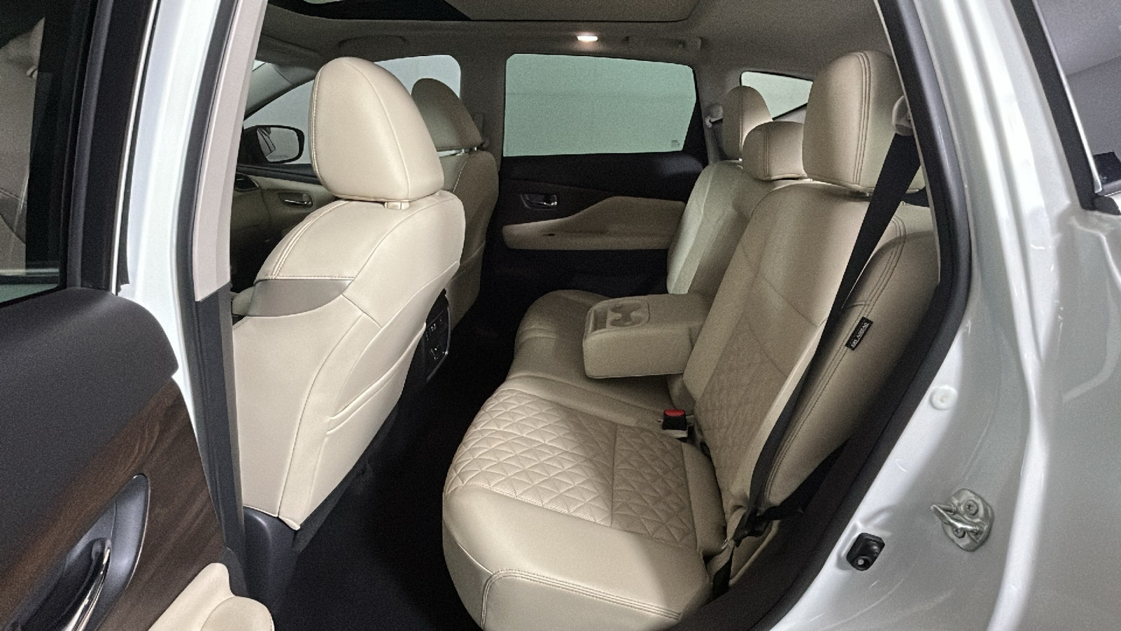 Used 2022 Nissan Murano Platinum AWD/4WD image 30