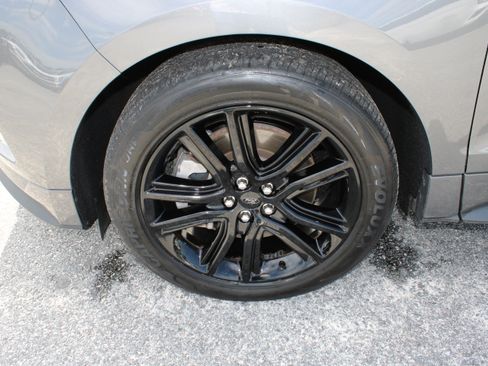 Used 2023 Ford Edge ST-Line AWD/4WD image 11