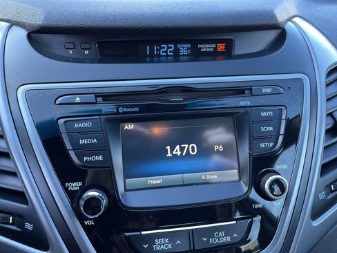 Used 2014 Hyundai Elantra SE w/ Option Group 02 image 10