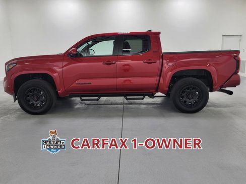 Certified 2025 Toyota Tacoma SR5 image 5