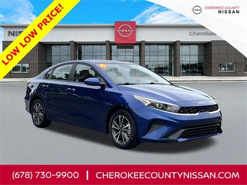 Used 2022 Kia Forte LXS image 1