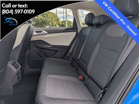 Certified 2025 Volkswagen Taos SE image 14