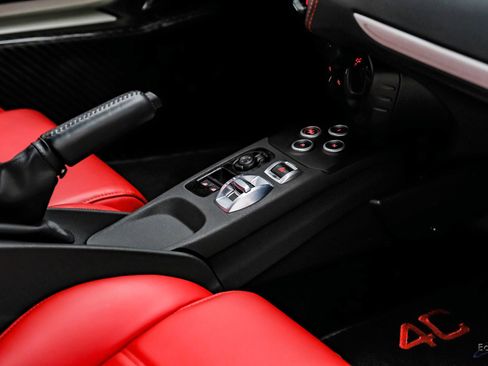 Used 2015 Alfa Romeo 4C Coupe w/ Leather Interior Group RWD image 48
