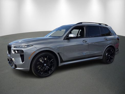 New 2026 BMW X7 xDrive40i w/ M Sport Package image 3
