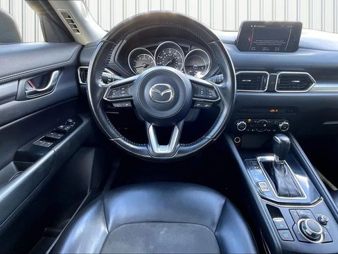 Used 2018 MAZDA CX-5 Touring image 2