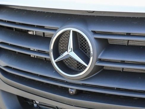 New 2025 Mercedes-Benz Sprinter 2500 image 8