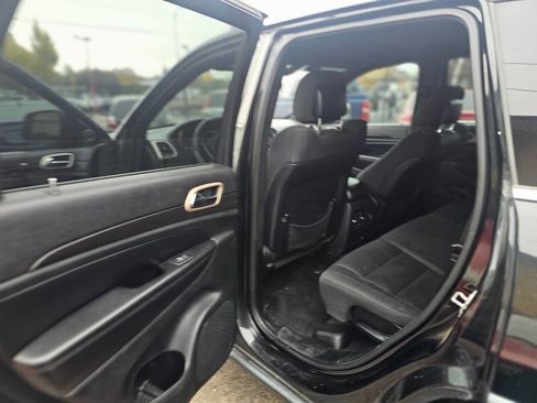 Used 2014 Jeep Grand Cherokee Laredo w/ Quick Order Package 23E image 14