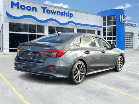 Used 2024 Honda Civic Touring image 6