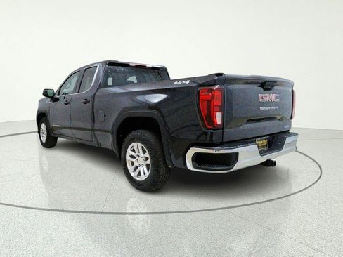 Used 2023 GMC Sierra 1500 SLE w/ Enhanced Capability Package AWD/4WD image 6