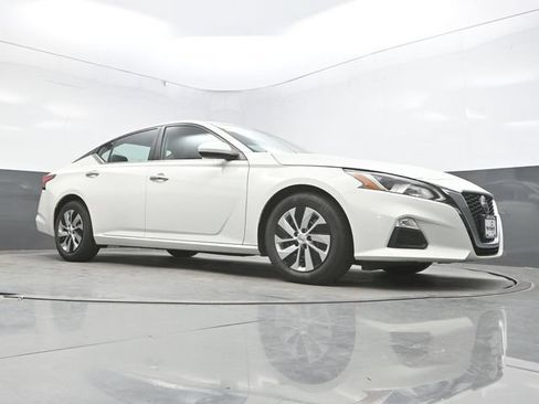 Used 2021 Nissan Altima 2.5 S FWD image 40