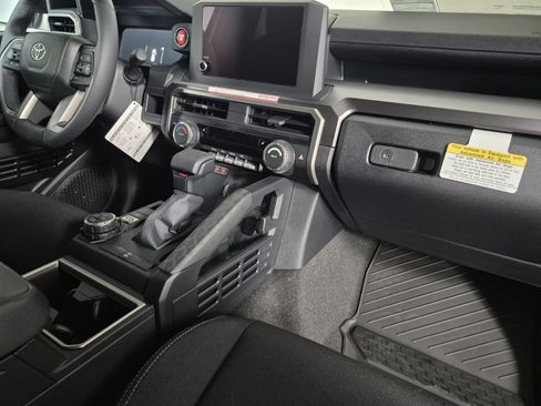 New 2026 Toyota 4Runner 4WD image 35