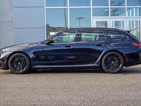 Used 2025 BMW M5 Touring image 7