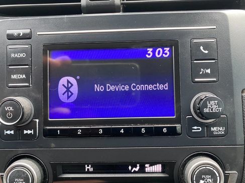 Used 2019 Honda Civic LX image 25