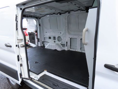 Used 2018 Ford Transit 150 130 Low Roof image 4