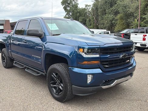 Used 2017 Chevrolet Silverado 1500 LT w/ All Star Edition AWD/4WD image 3