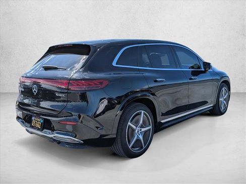 Certified 2023 Mercedes-Benz EQS 580 4MATIC SUV image 5