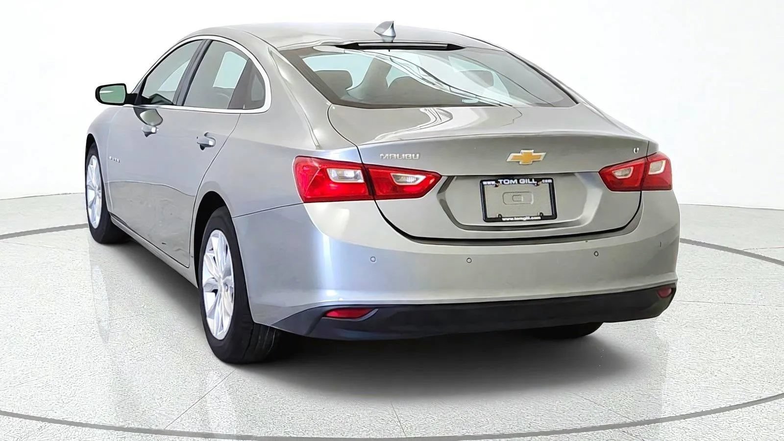 Used 2025 Chevrolet Malibu LT FWD image 7