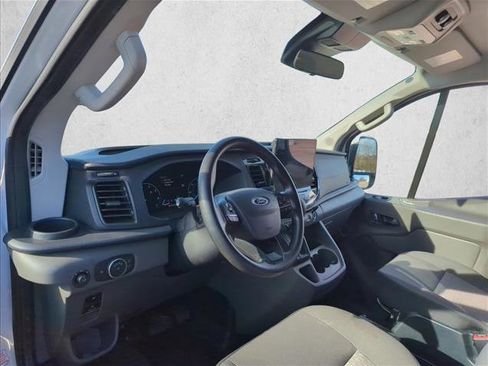 Used 2023 Ford Transit 350 XLT image 7