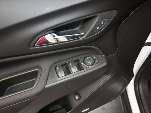 Used 2024 Chevrolet Equinox RS w/ RS Leather Package AWD/4WD image 11