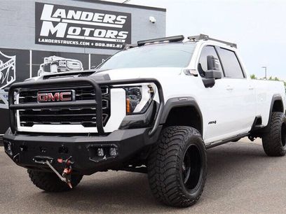 Used 2024 GMC Sierra 3500 AT4 w/ Technology Package