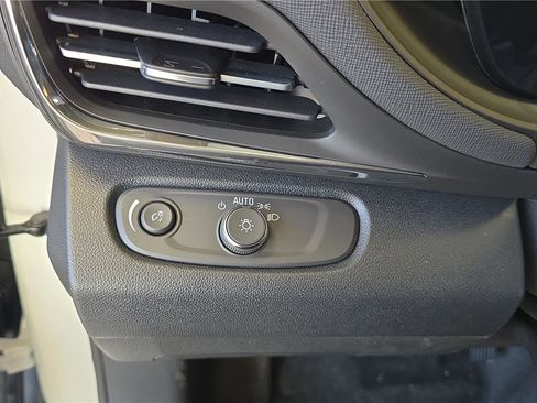 New 2026 Buick Envista Preferred w/ Convenience I Package image 25