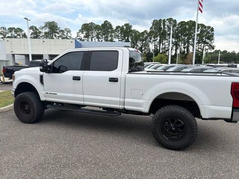 Used 2020 Ford F250 XLT w/ FX4 Off-Road Package AWD/4WD image 11